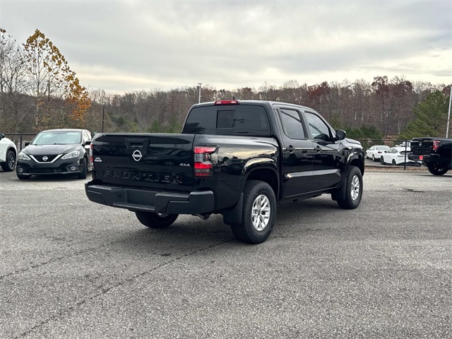 2026 Nissan Frontier Crew Cab S photo 4