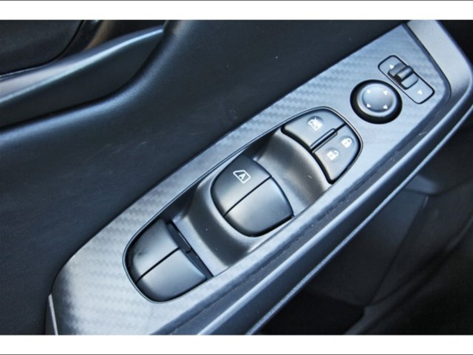 2025 Nissan Sentra S White at Robbins Nissan