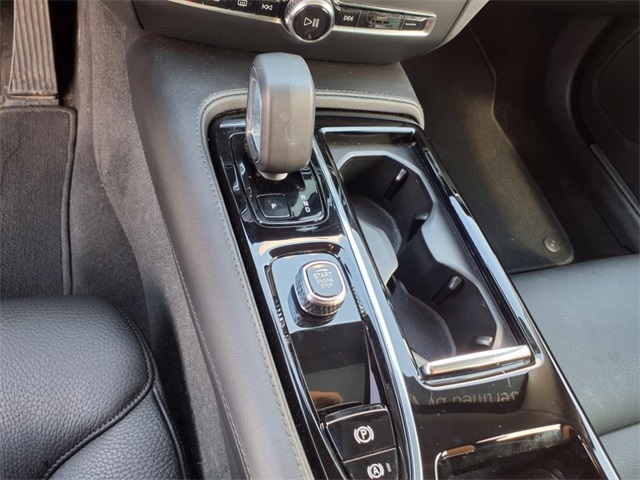 2024 Volvo S60 Recharge T8 Plus photo 16