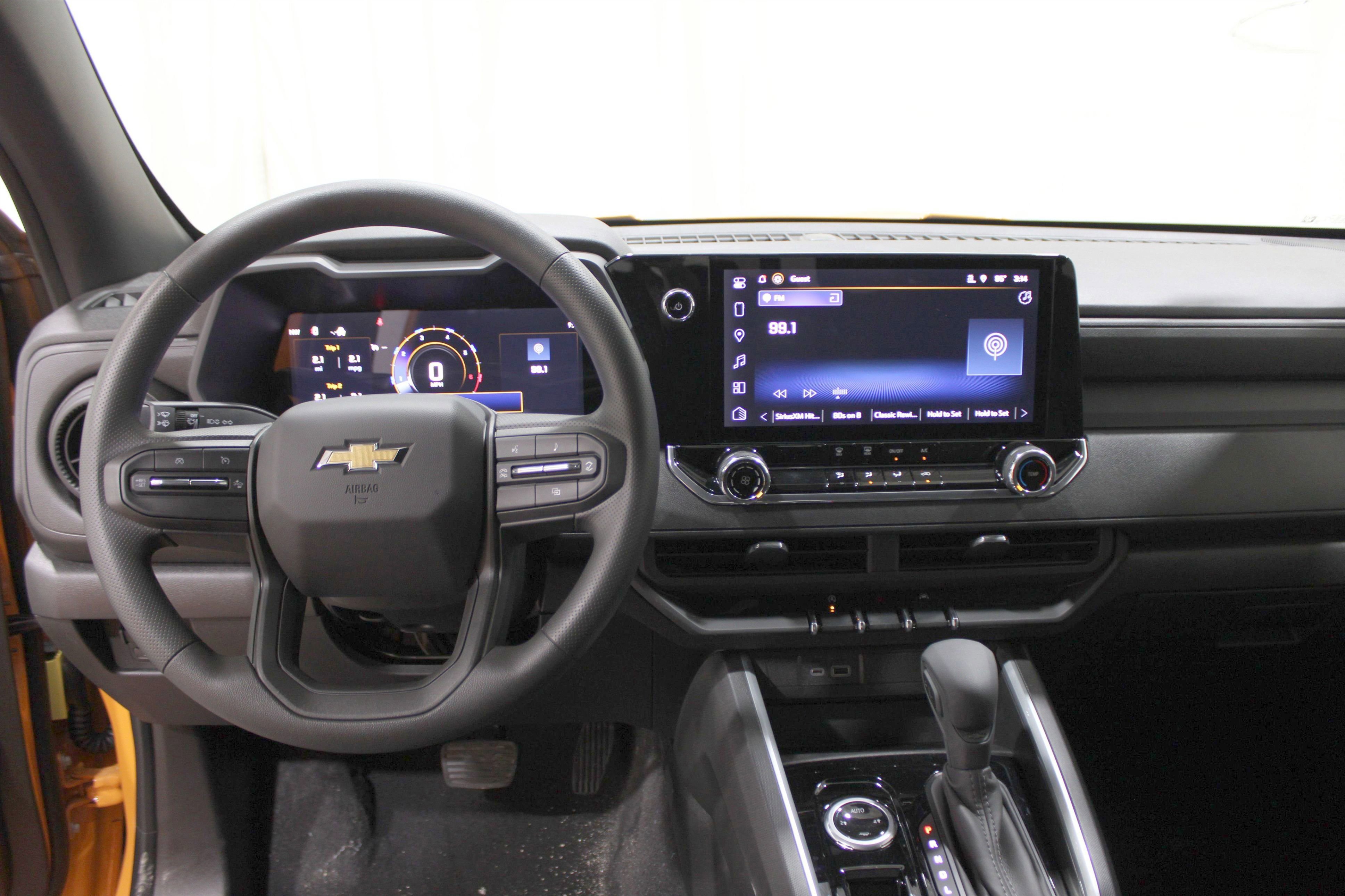 2026 Chevrolet Colorado Work Truck photo 2