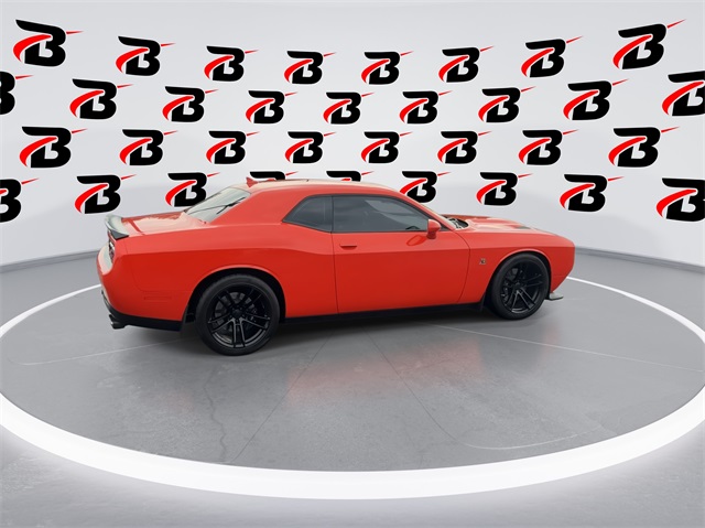 2023 Dodge Challenger R/T Scat Pack photo 9