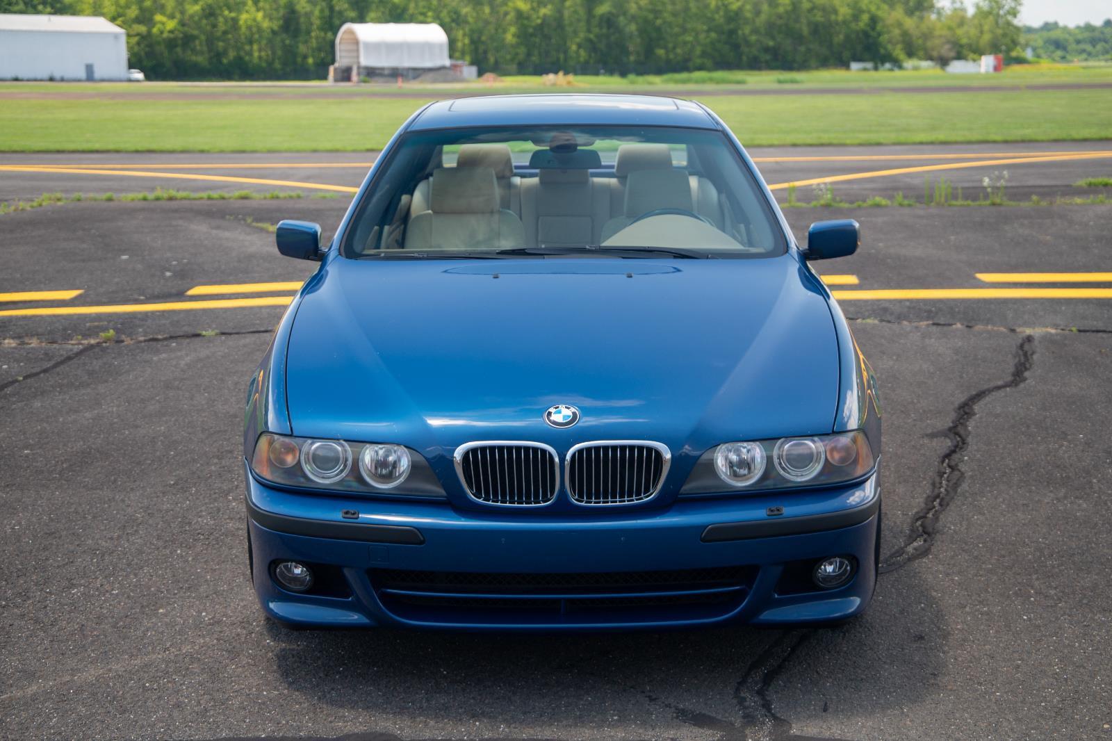 2003 Bmw 540i photo 2