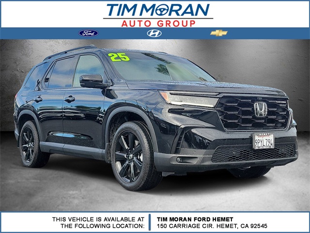 2025 Honda Pilot Black Edition's photo