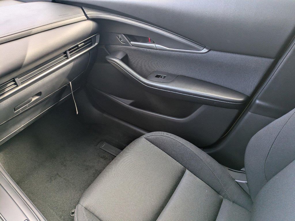 2025 Mazda CX-30 2.5 S photo 16