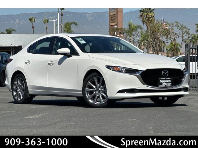 2025 Mazda Mazda3 Preferred's photo