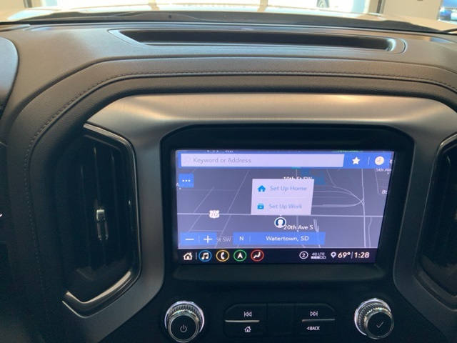 2020 Gmc Sierra 1500 SLT photo 2