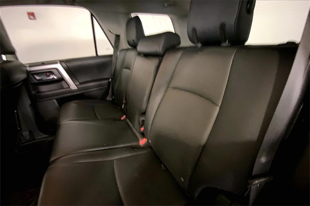 2020 Toyota 4Runner Limited 4WD photo 23