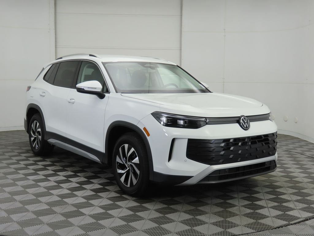 2026 Volkswagen Tiguan S photo 2