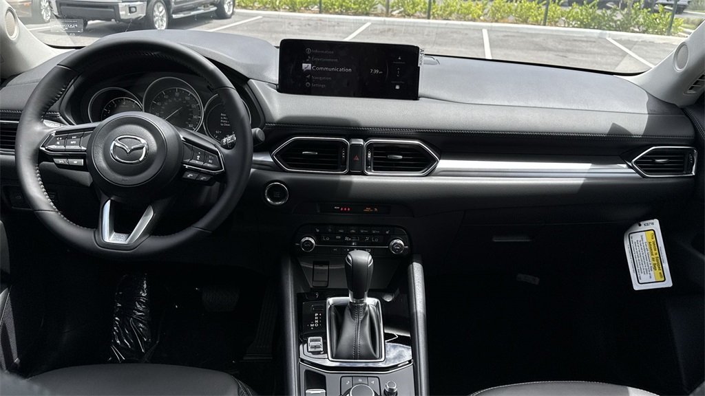 2025 Mazda CX-5 2.5 S Preferred photo 13