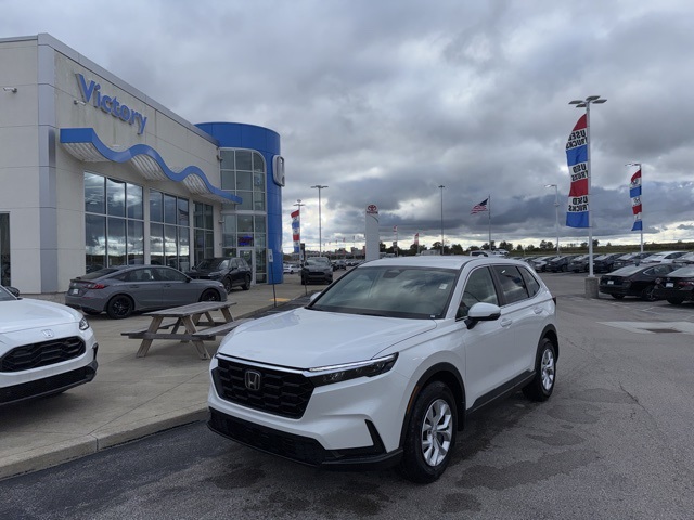 2026 Honda CR-V LX's photo