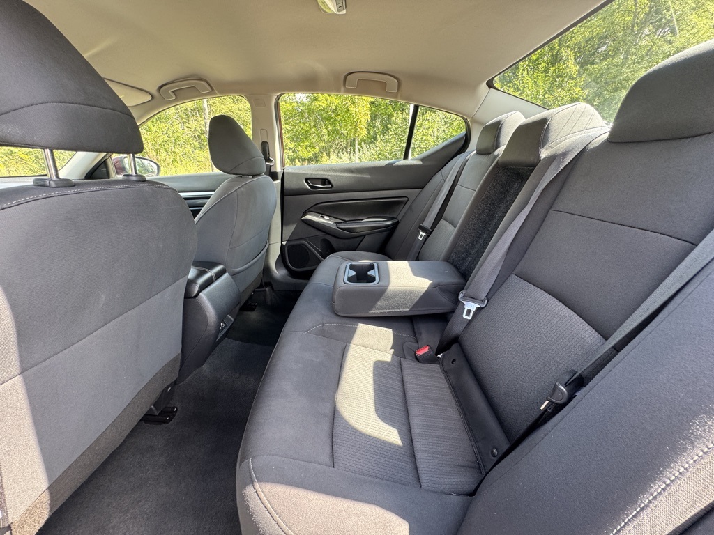 2023 Nissan Altima 2.5 SV photo 22