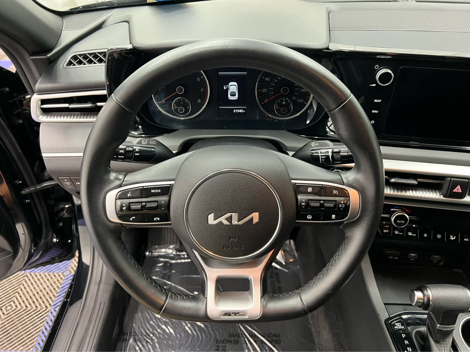 2024 Kia K5 GT-Line photo 18