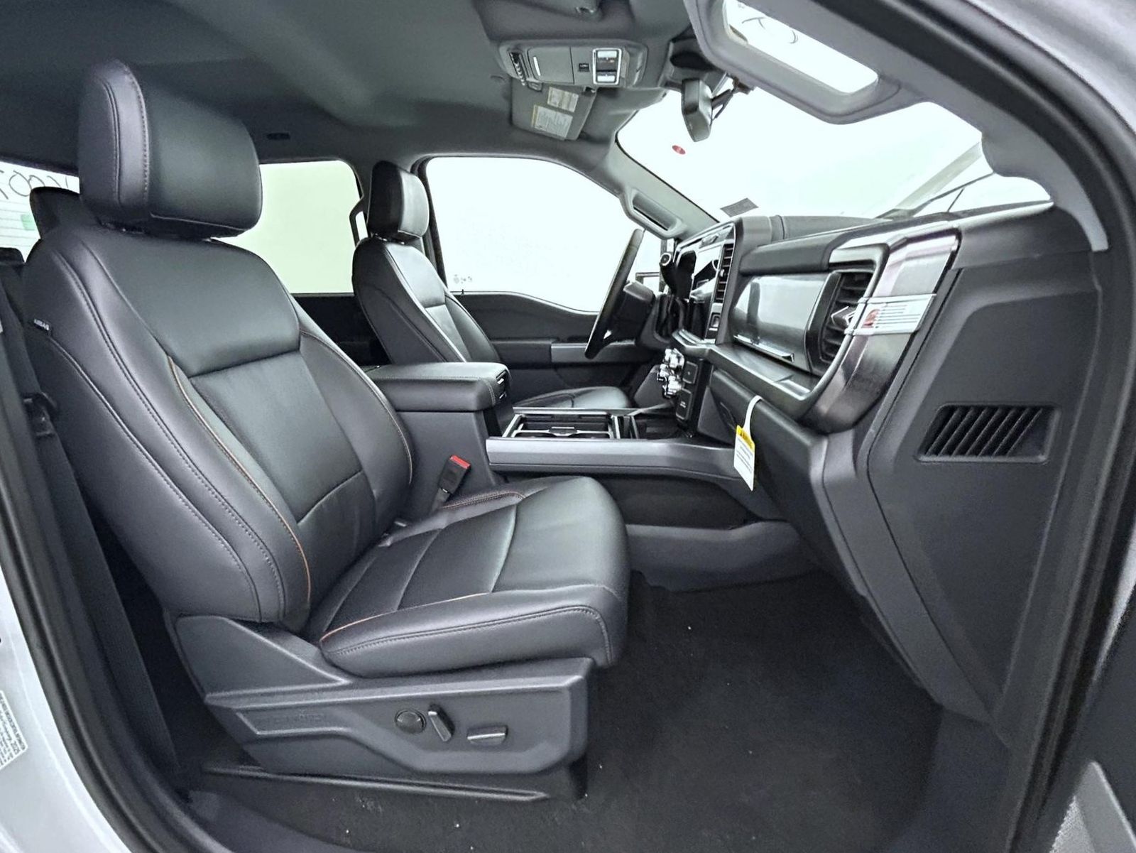 2026 Ford F-250 photo 14