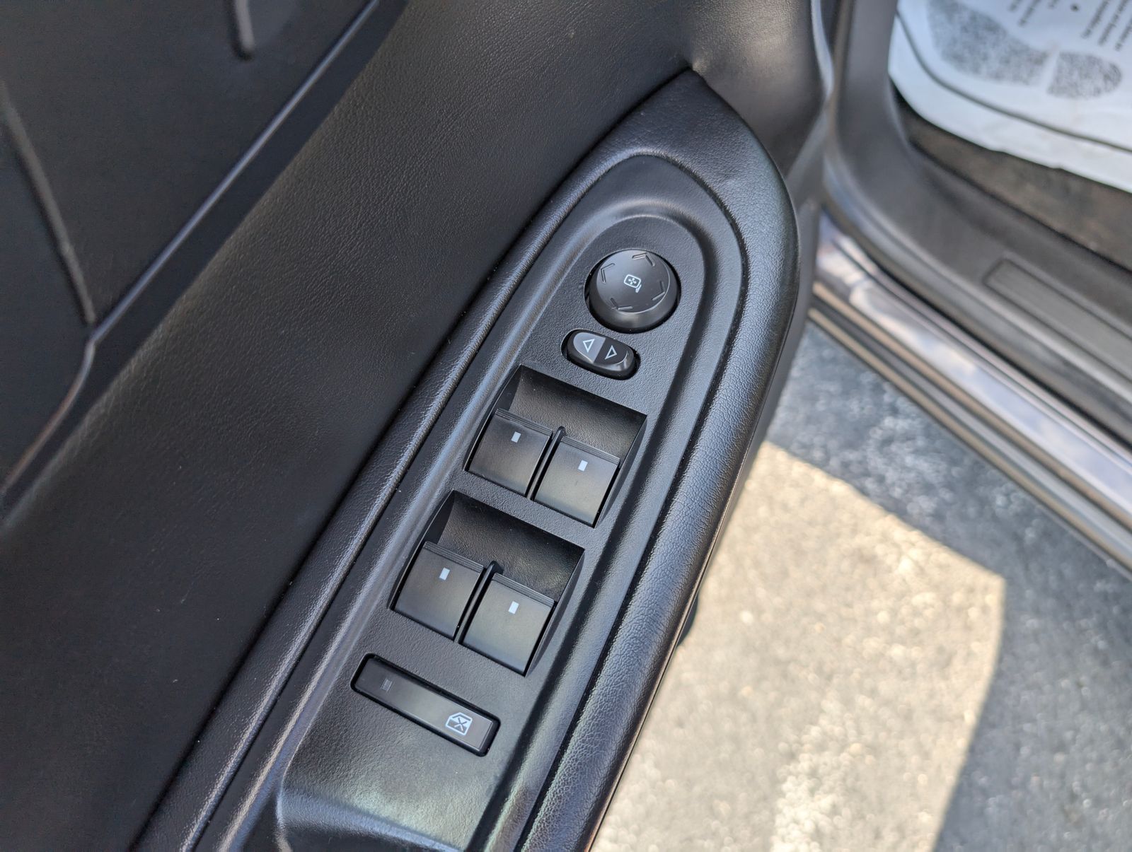 2014 Chevrolet Traverse 1LT photo 11