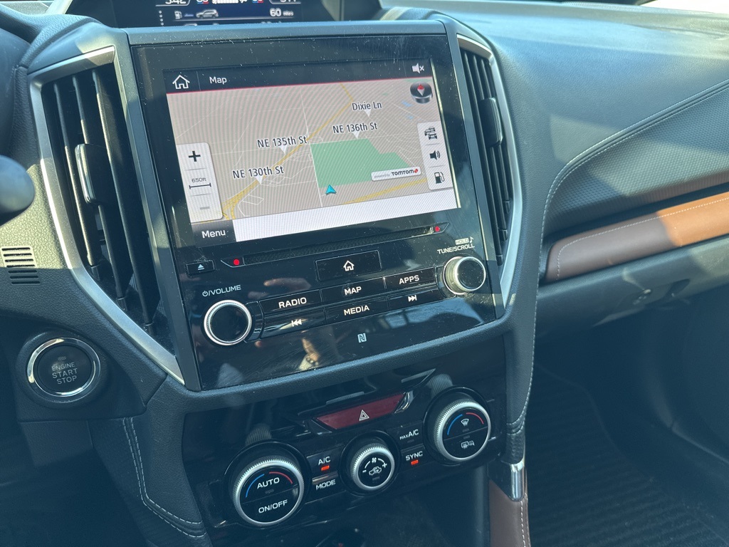 2021 Subaru Forester Touring photo 3