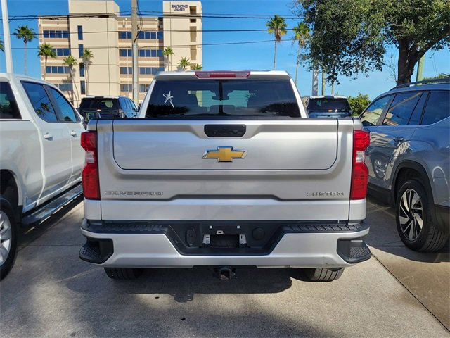 2022 Chevrolet Silverado 1500 Custom photo 4