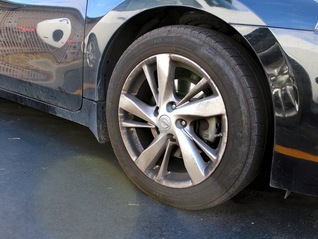 2013 Nissan Altima 2.5 SV photo 4