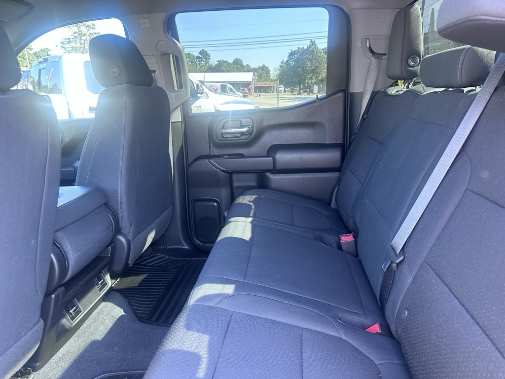 Used 2022 Chevrolet Silverado 1500 Limited Custom with VIN 1GCPYBEK0NZ230587 for sale in Little Rock