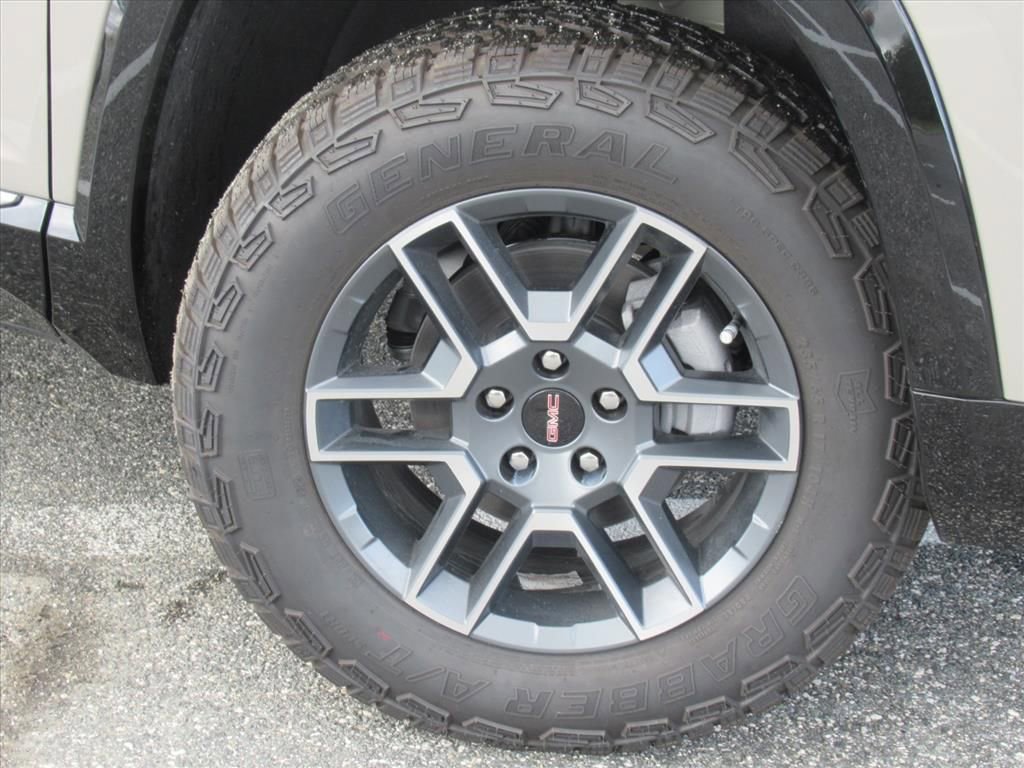 2026 Gmc Terrain AT4 photo 4