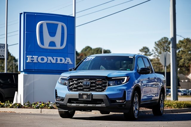 2025 Honda Ridgeline TrailSport's photo