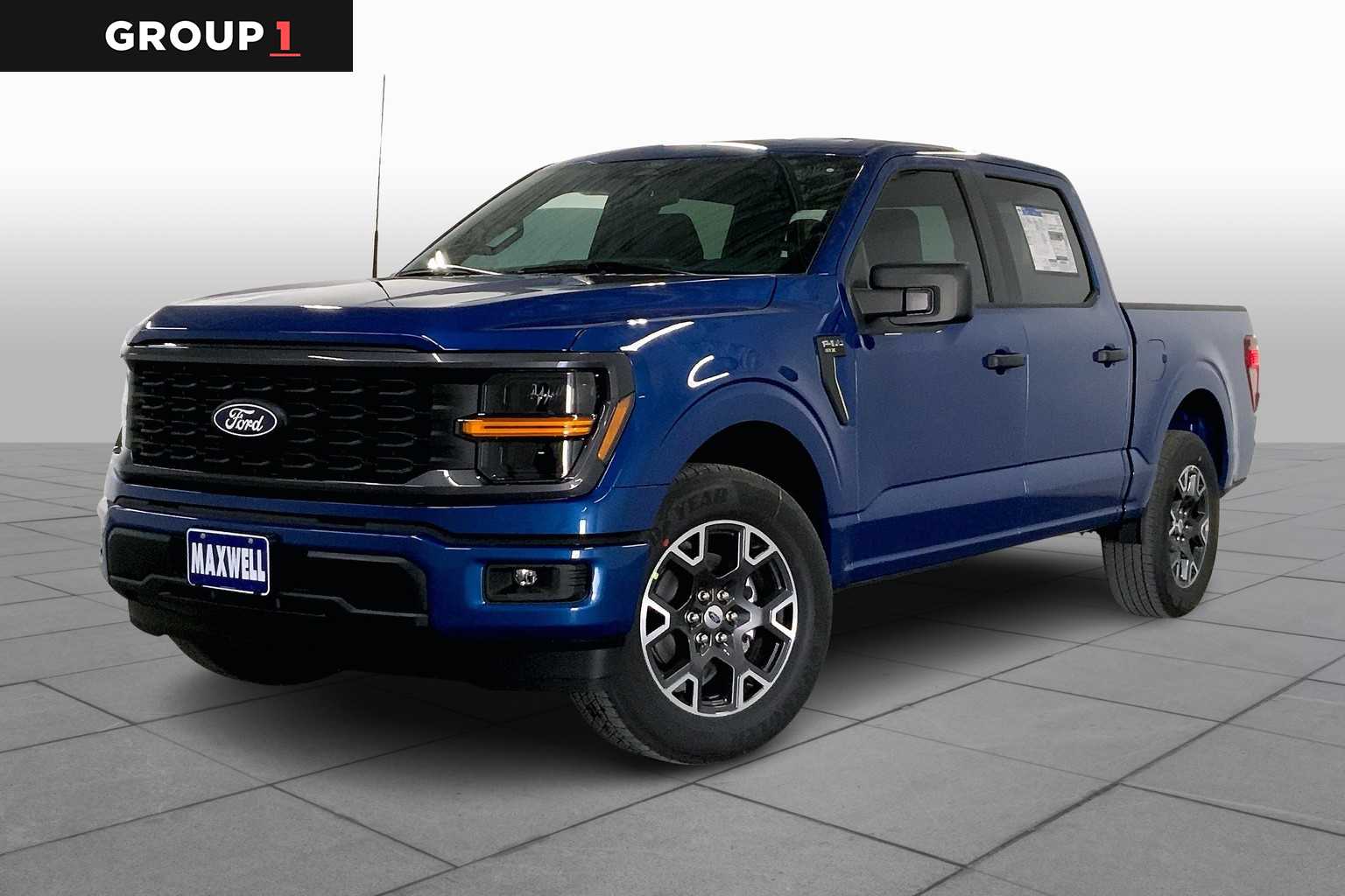 2025 Ford F-150 STX's photo