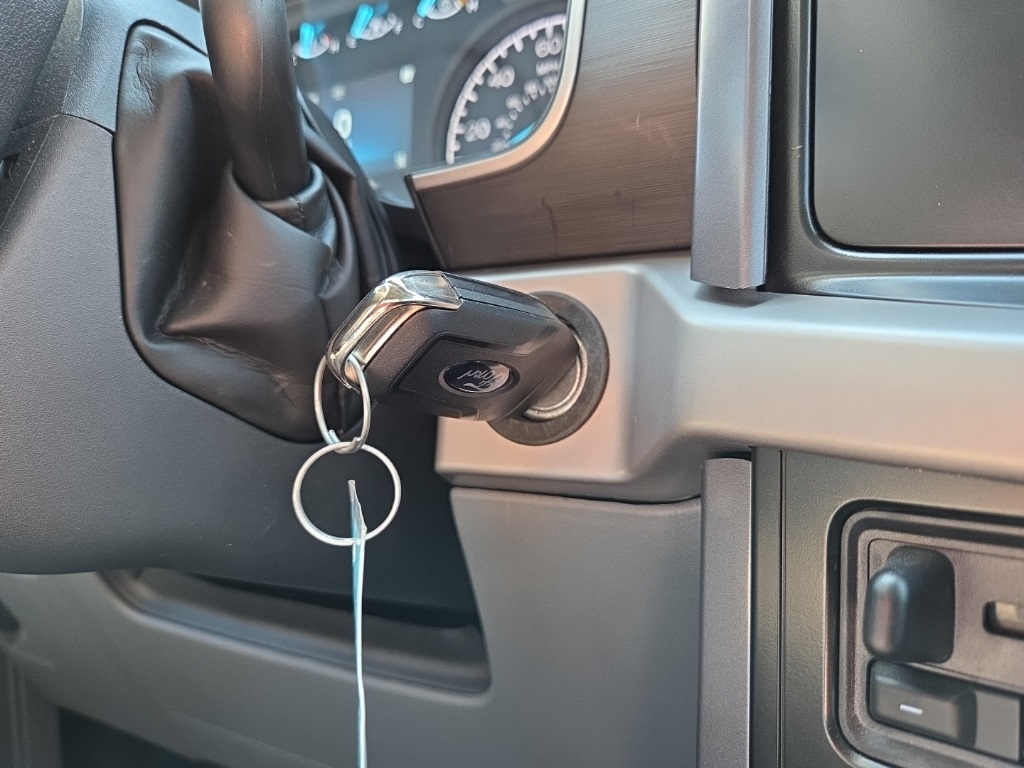 2023 Ford F-150 XLT photo 30