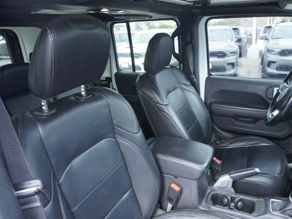 2021 Jeep Wrangler Sahara Altitude photo 20