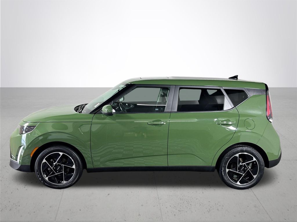 2023 Kia Soul EX photo 9