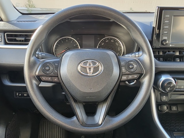 2022 Toyota RAV4 XLE photo 15