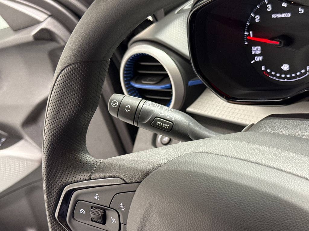 2025 Chevrolet Trax LS photo 17