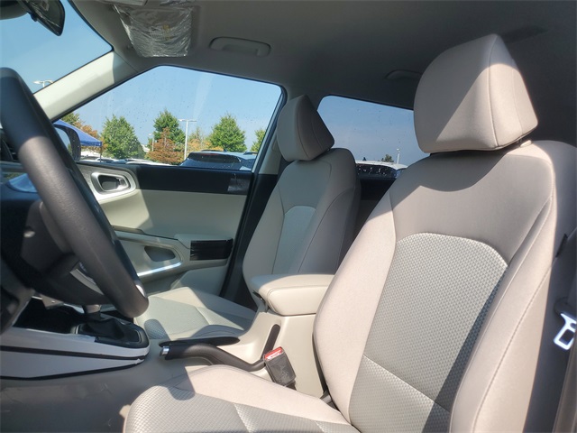 2025 Kia Soul LX S photo 12
