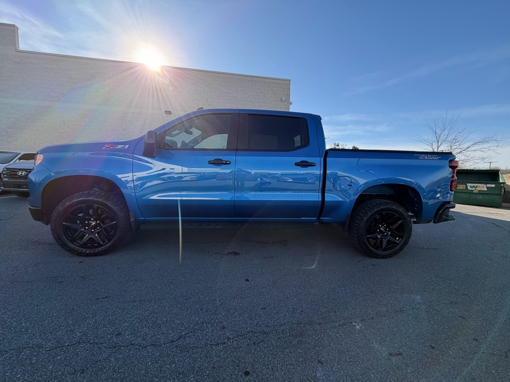 Used 2023 Chevrolet Silverado 1500 LT Trail Boss with VIN 3GCUDFED7PG140072 for sale in Kansas City