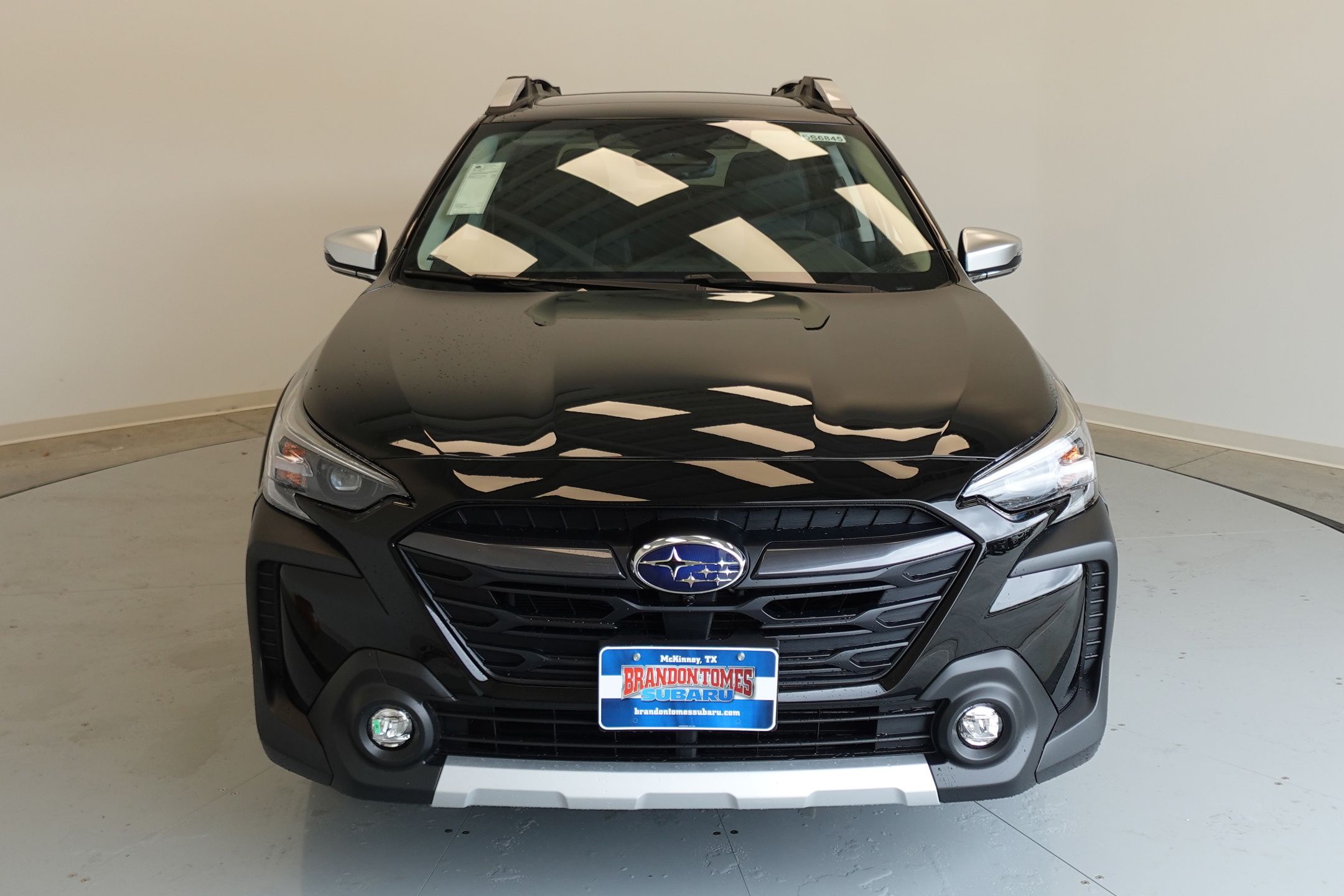 2025 Subaru Outback Touring photo 8