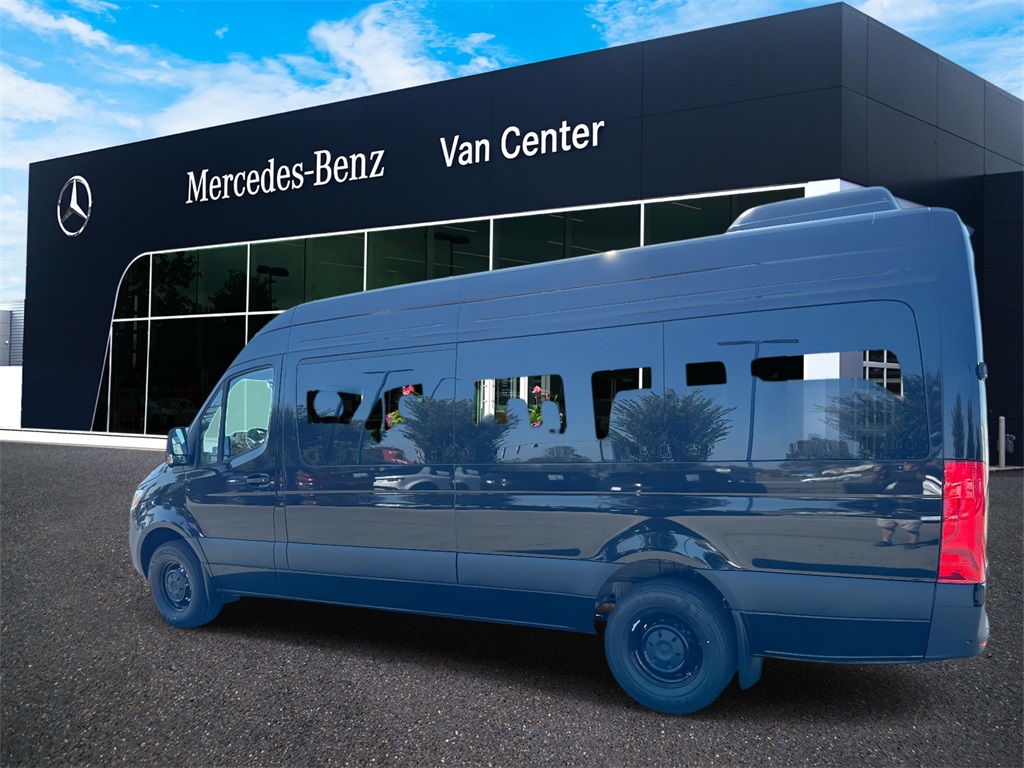 2026 Mercedes Benz S 4MATIC photo 4