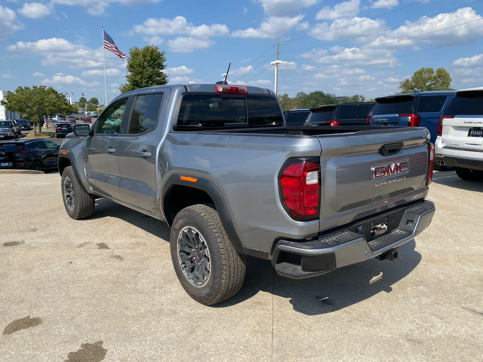 2026 Gmc Canyon AT4 photo 8