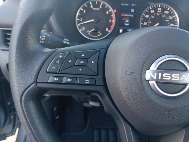 2025 Nissan Sentra S photo 11