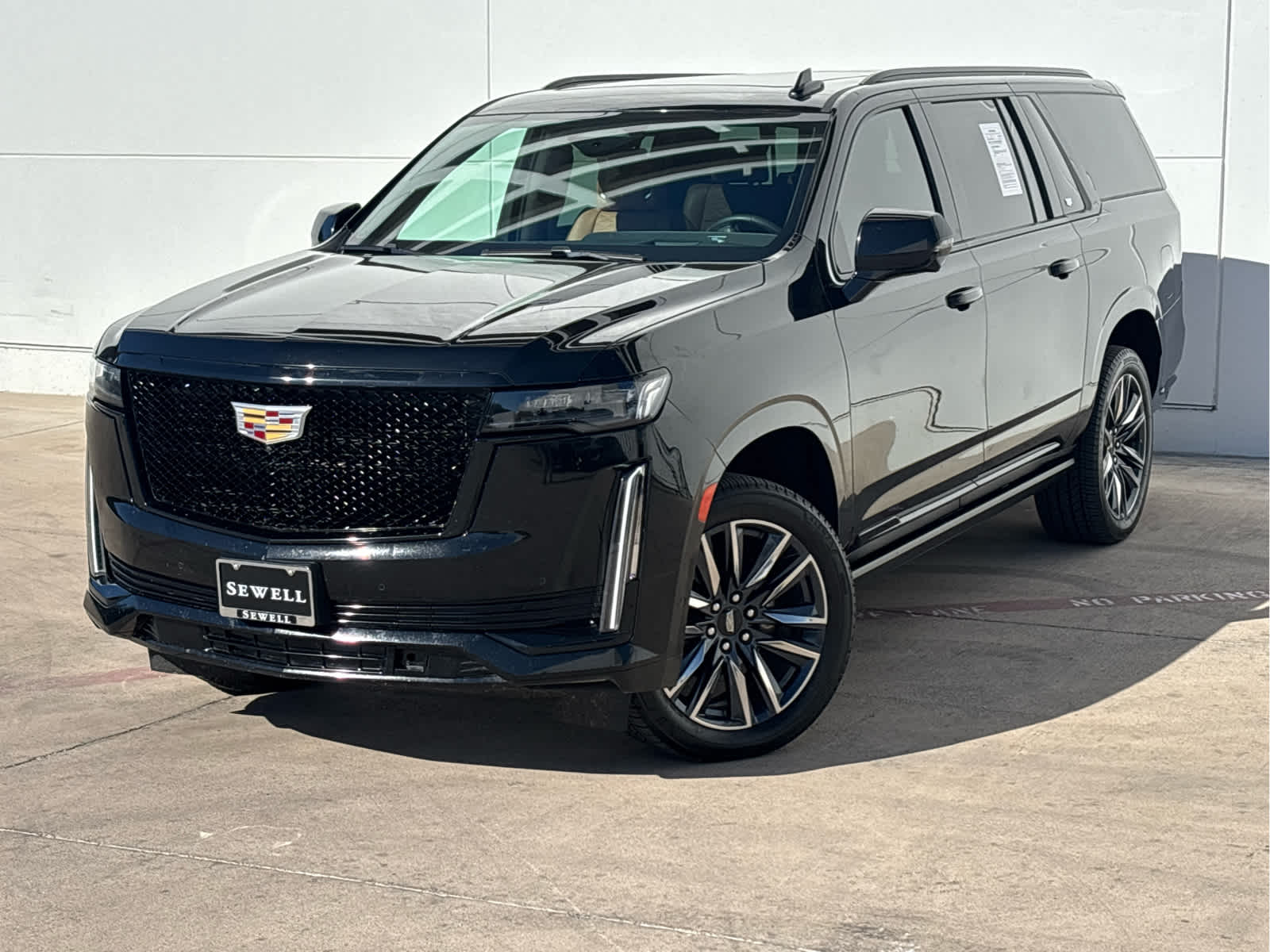 2023 Cadillac Escalade ESV Sport's photo