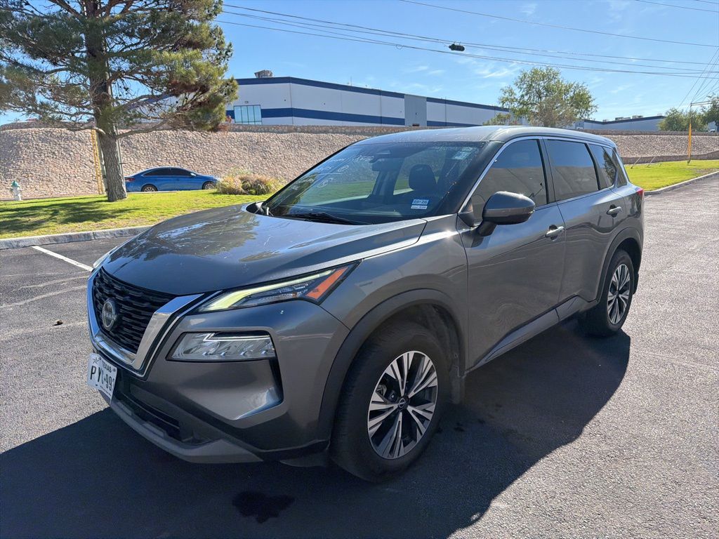 2022 Nissan Rogue SV photo 4