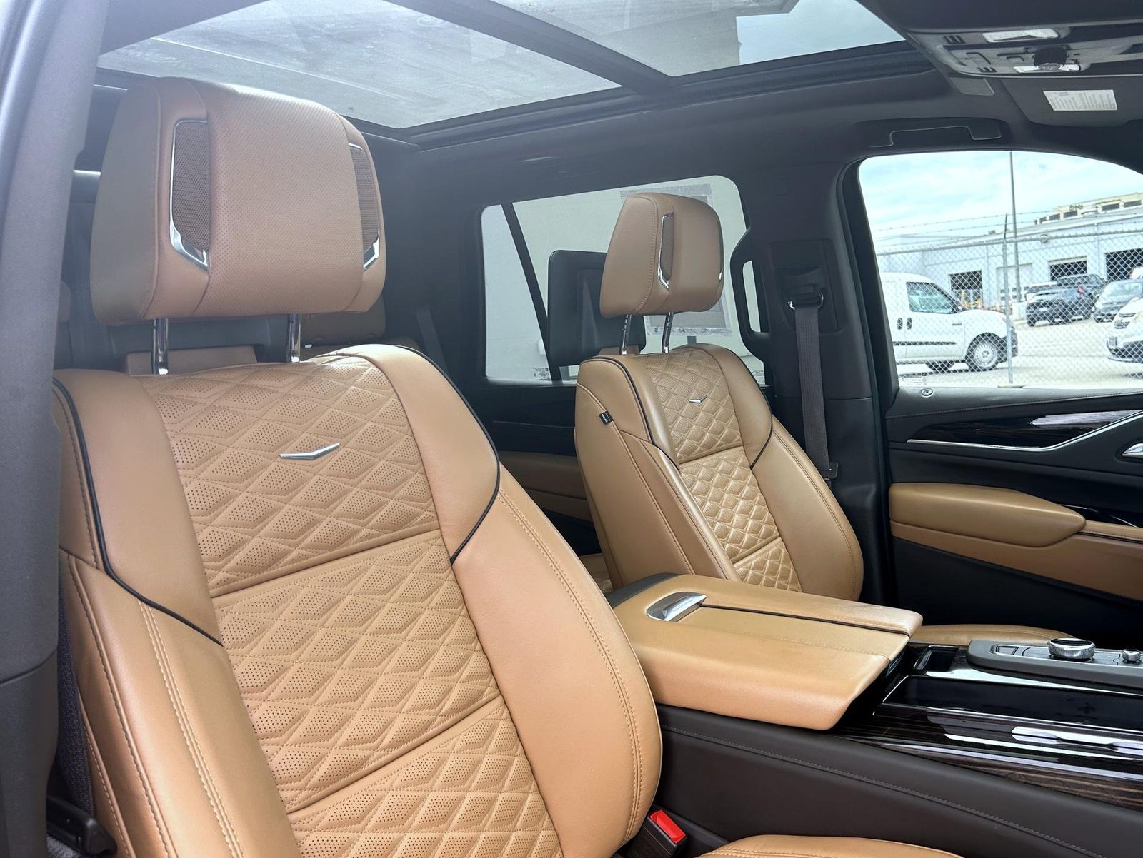 2021 Cadillac Escalade Sport photo 19