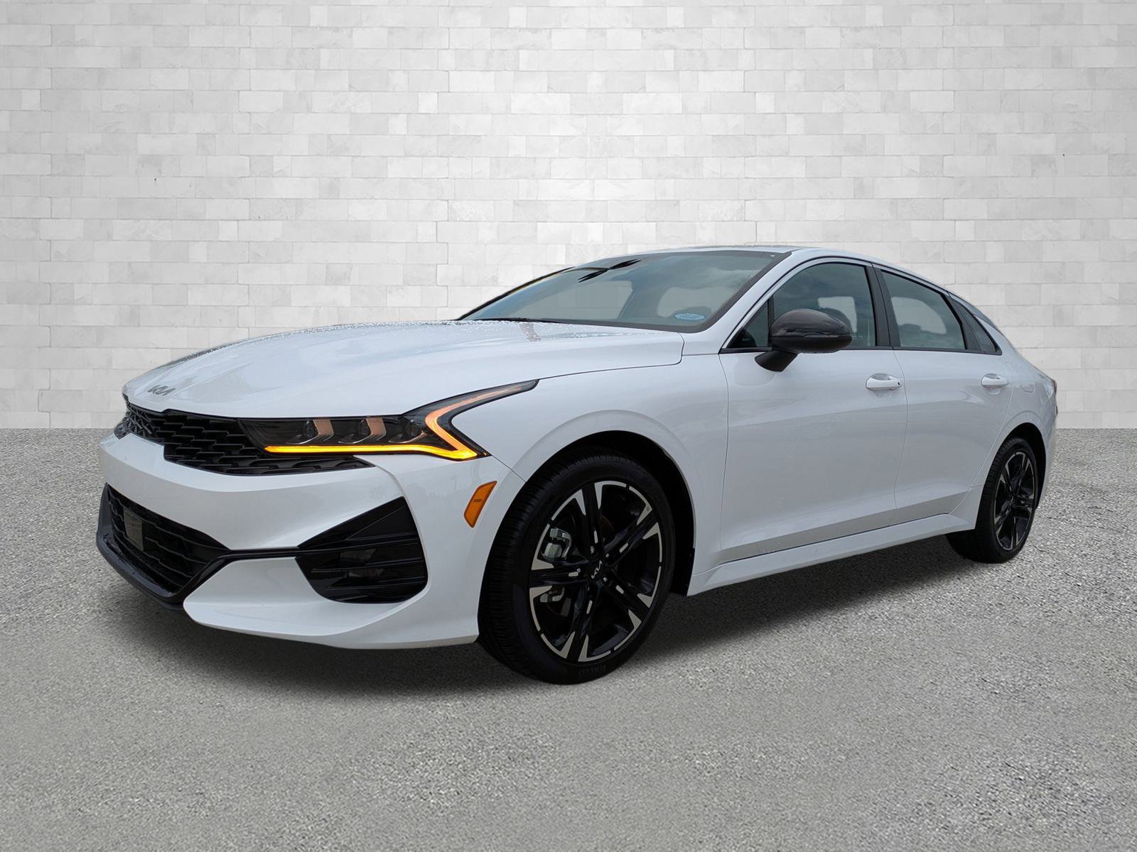 2023 Kia K5 GT-Line photo 5