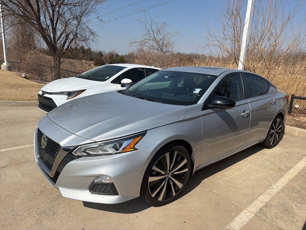 2021 Nissan Altima SR