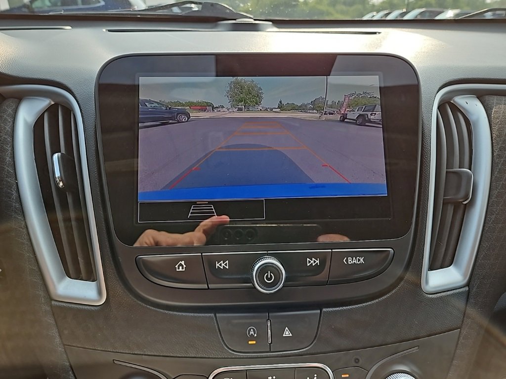 2023 Chevrolet Malibu 1LT photo 15
