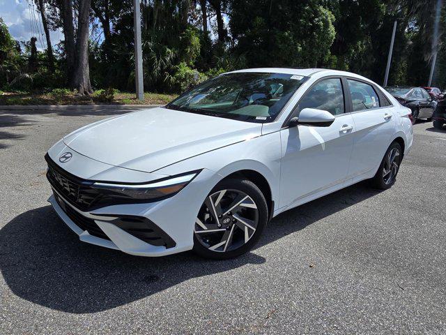 2025 Hyundai Elantra SEL Convenience photo 26