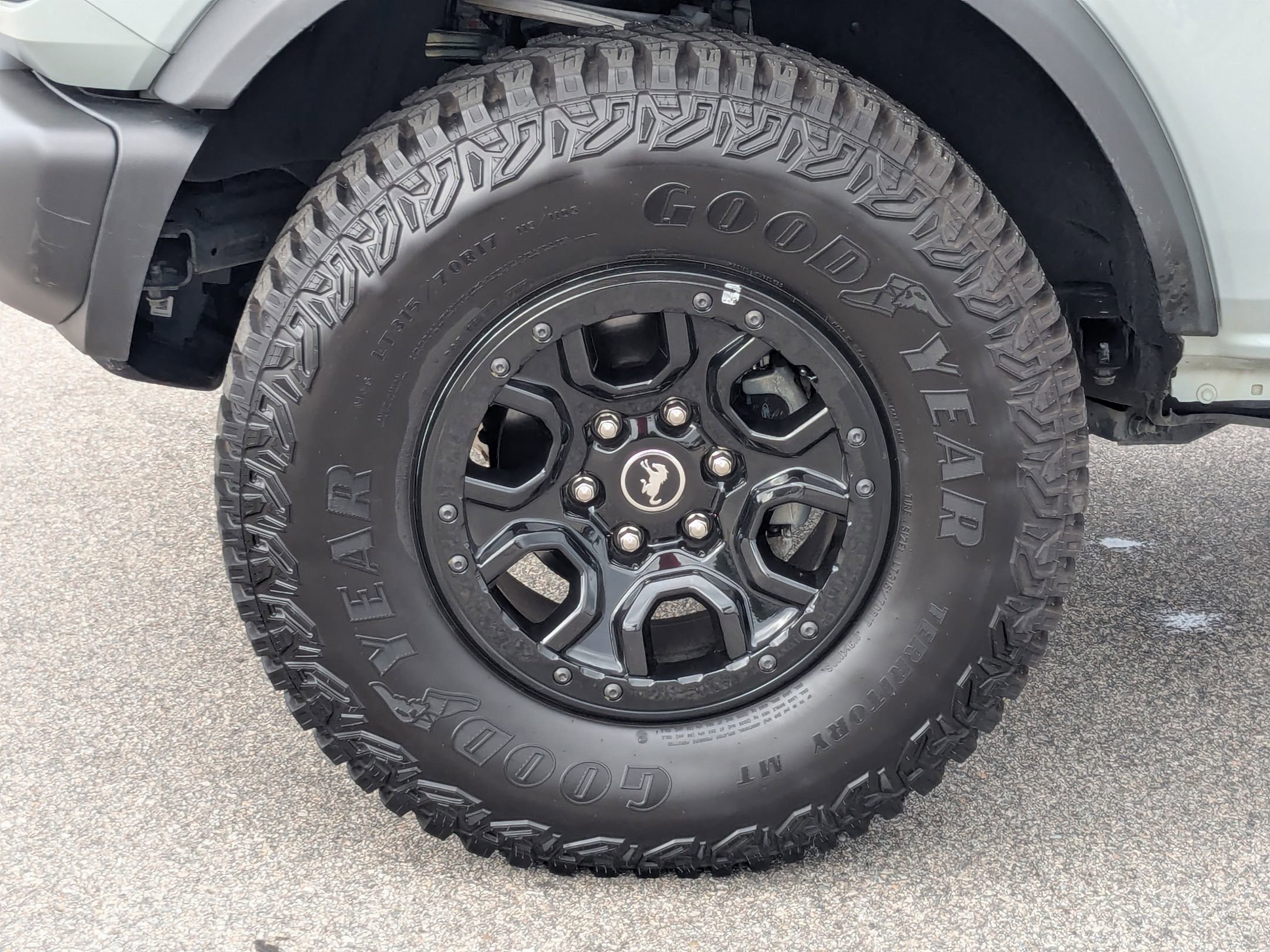 2023 Ford Bronco Wildtrak photo 3