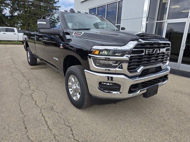 2026 RAM Ram 3500 Pickup Big Horn's photo