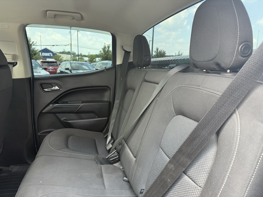 2019 Chevrolet Colorado LT photo 23