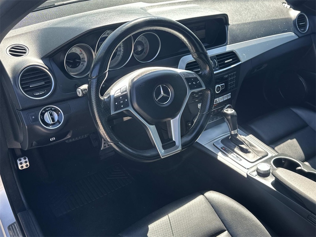 2013 Mercedes Benz C 300 4MATIC photo 2