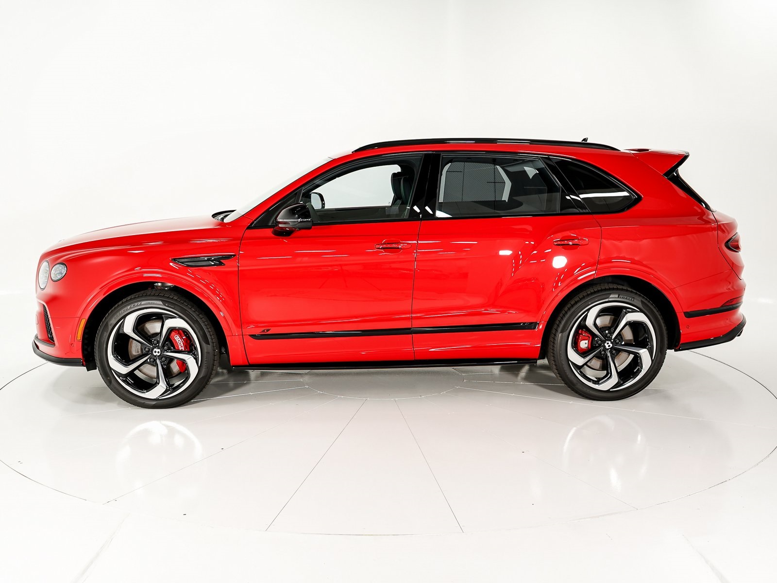 2024 Bentley Bentayga S V8 photo 2