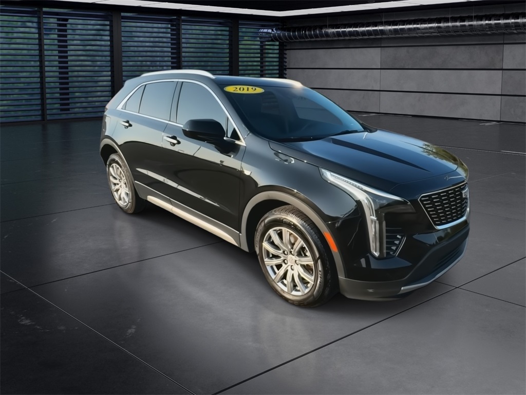 2019 Cadillac XT4 Premium Luxury photo 2