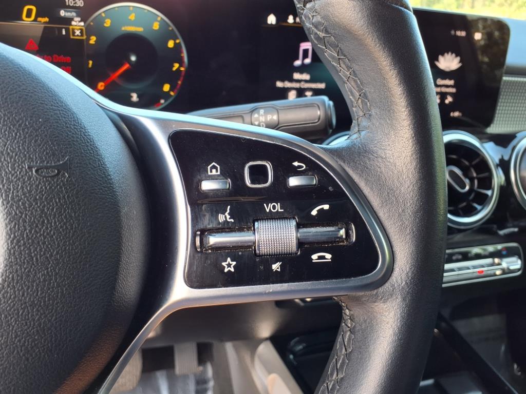 2023 Mercedes Benz GLB 250 4MATIC photo 14